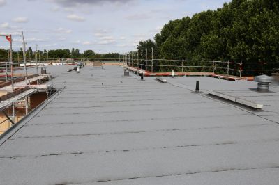 How To Choose The Right Roofing Contractor For Your Home
